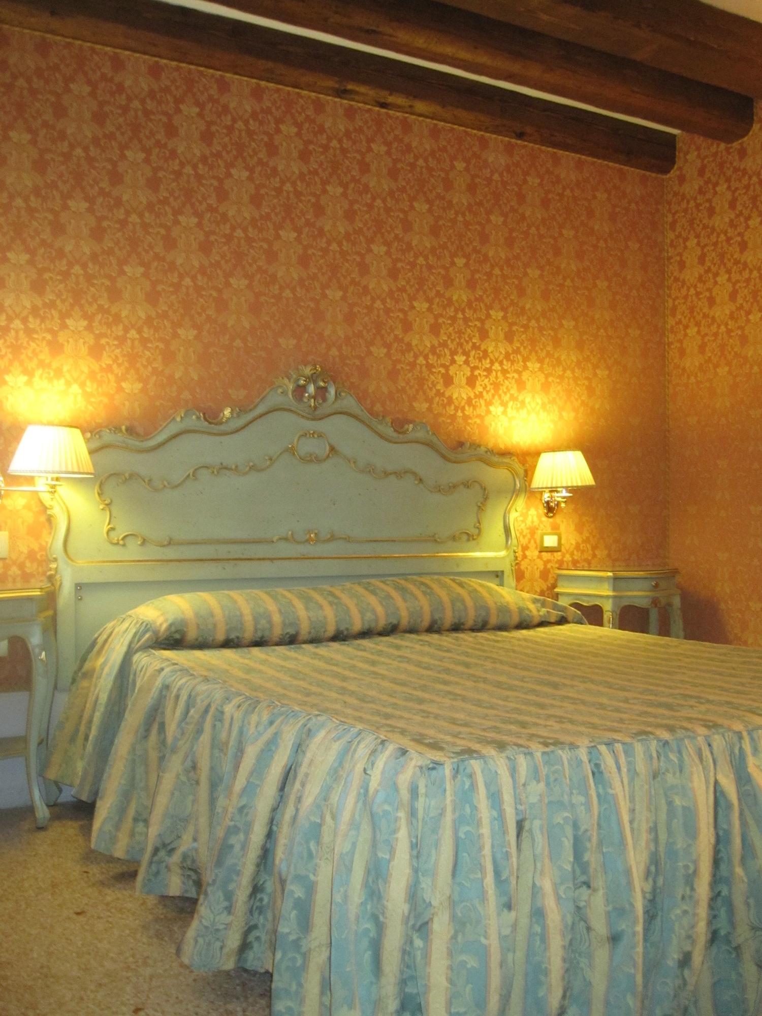 Locanda Ca' Del Brocchi Bed and Breakfast Venetië Buitenkant foto